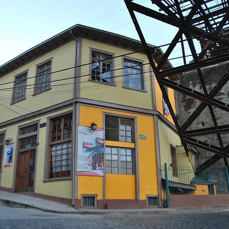 Hostal Recuerdos De Familia Valparaíso Zewnętrze zdjęcie