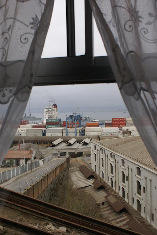 Hostal Recuerdos De Familia Valparaíso Pokój zdjęcie