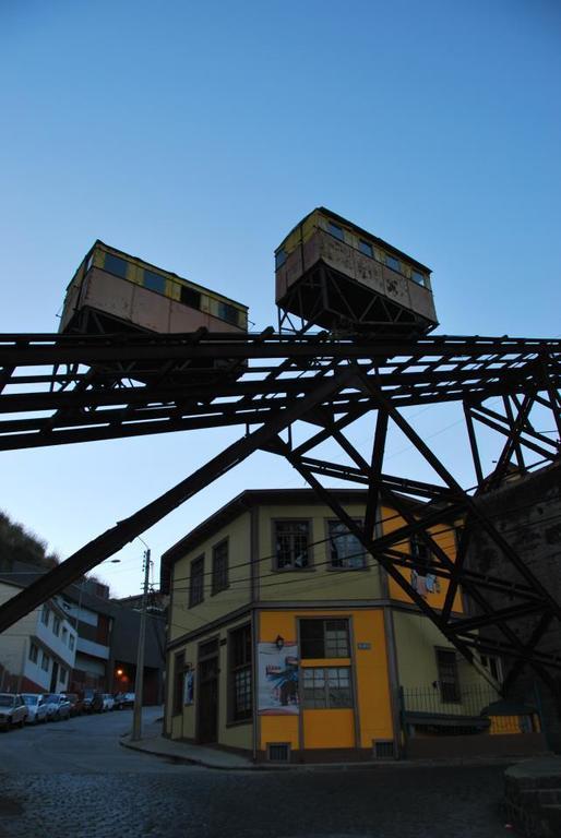 Hostal Recuerdos De Familia Valparaíso Zewnętrze zdjęcie